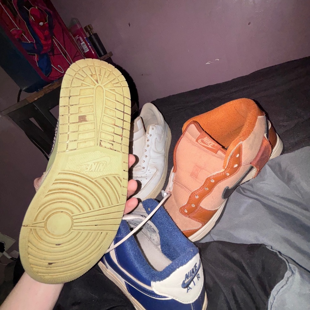 shoes for sale price break down and size below